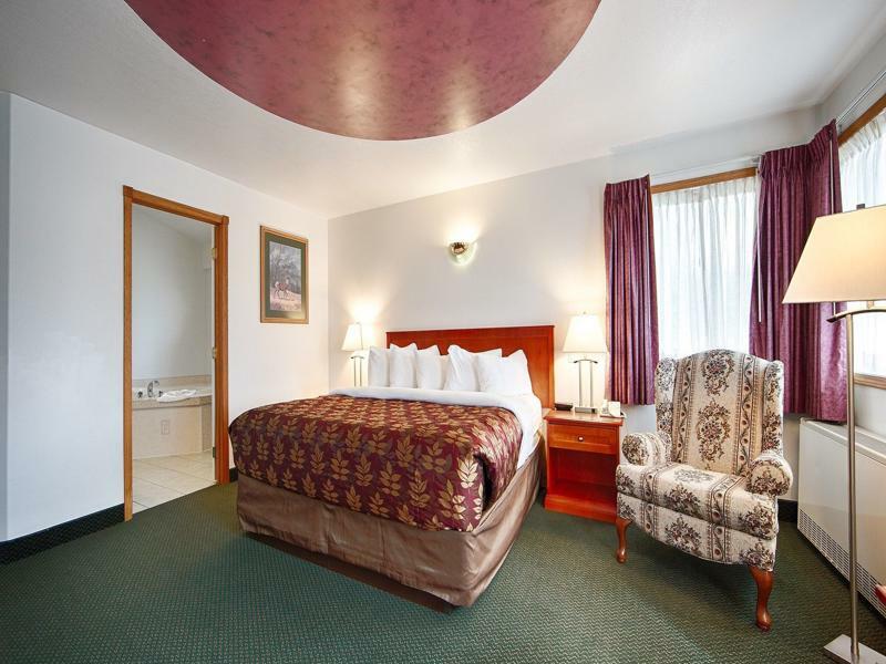 White Wolf Inn Hinton Kültér fotó